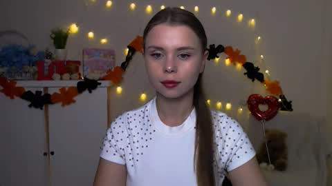 Mari online show from October 20, 5:19 am