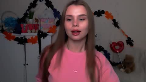 Mari online show from November 3, 6:47 am