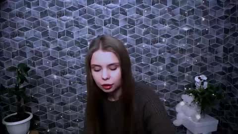 Mari online show from November 17, 8:53 am