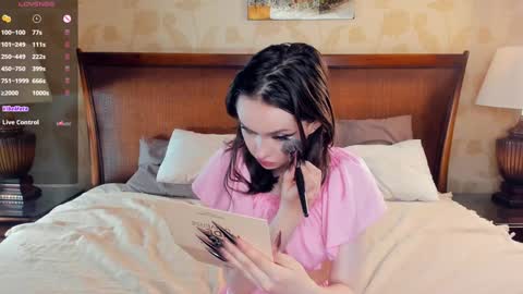 Snapshot of dream_melody chatting on October 11, 9:46 pm Hi Im Monika Welcome to my room online show from October 11, 9:46 pm