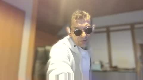 Snapshot of dreambob chatting on December 16, 3:06 pm Dreambob online show from December 16, 3:06 pm