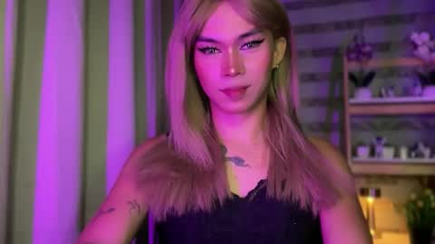 true online show from April 8, 5:24 pm