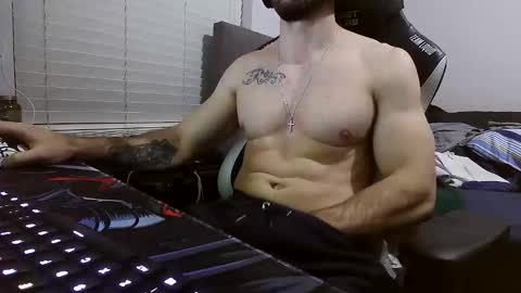 Snapshot of dreamering chatting on November 18, 8:13 pm Dreaming on going live with a woman p online show from November 18, 8:13 pm