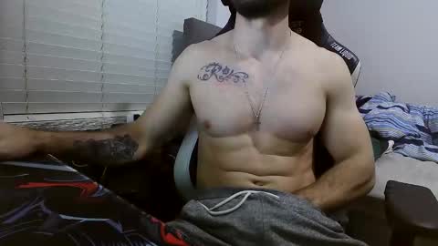 Snapshot of dreamering chatting on December 2, 7:53 pm Dreaming on going live with a woman p online show from December 2, 7:53 pm