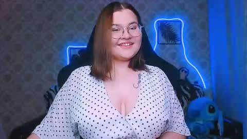 dreamforyoue2 online show from September 27, 3:39 pm