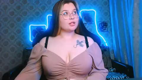 Snapshot of dreamforyoue2 chatting on July 26, 6:59 pm dreamforyoue2 online show from July 26, 6:59 pm