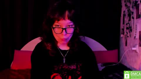 Snapshot of dreamgirllove chatting on October 24, 10:17 pm Billy online show from October 24, 10:17 pm