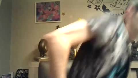 Snapshot of dreamguy38 chatting on December 19, 4:23 am dreamguy38 online show from December 19, 4:23 am