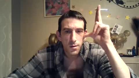 Snapshot of dreamguy38 chatting on January 13, 4:50 am dreamguy38 online show from January 13, 4:50 am