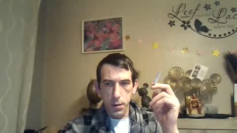 Snapshot of dreamguy38 chatting on February 12, 5:47 am dreamguy38 online show from February 12, 5:47 am