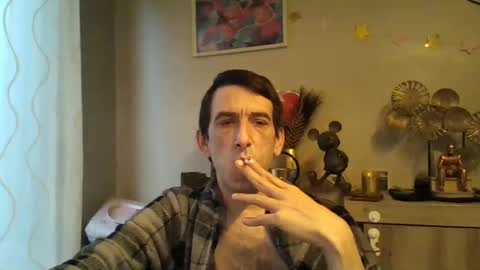 Snapshot of dreamguy38 chatting on February 23, 7:00 am dreamguy38 online show from February 23, 7:00 am