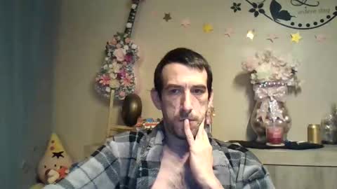 Snapshot of dreamguy38 chatting on November 10, 4:55 am dreamguy38 online show from November 10, 4:55 am