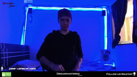 Your lord. - ONLINE  1500 Pm to 2100 Pm - New York Hour online show from January 26, 7:20 pm