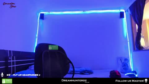 Your lord. - ONLINE  1500 Pm to 2100 Pm - New York Hour online show from February 8, 7:16 pm