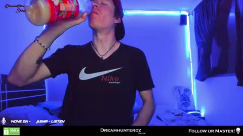 Your lord. - ONLINE  1500 Pm to 2100 Pm - New York Hour online show from February 10, 11:13 pm