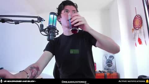 Your lord. - ONLINE  1500 Pm to 2100 Pm - New York Hour online show from September 21, 8:10 pm