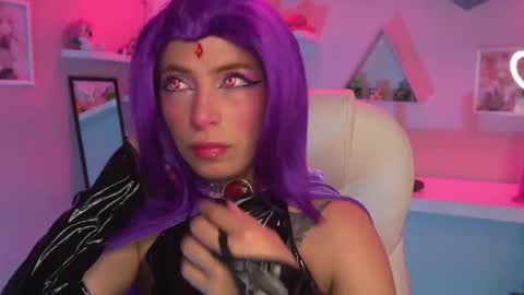 Snapshot of dreamleah_ chatting on November 30, 4:49 am dreamleah_ online show from November 30, 4:49 am