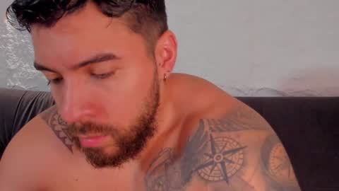 cris online show from October 21, 8:53 pm