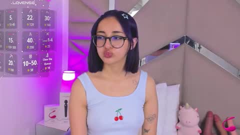 dreammy_kitty online show from February 4, 1:28 pm