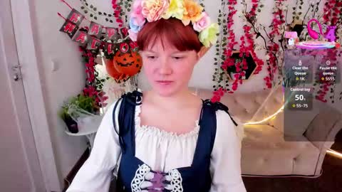 Snapshot of dreammyluna chatting on October 21, 8:42 pm Luna online show from October 21, 8:42 pm