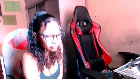 Snapshot of dreamteachflame chatting on October 15, 1:44 pm DreamTeachFlame online show from October 15, 1:44 pm