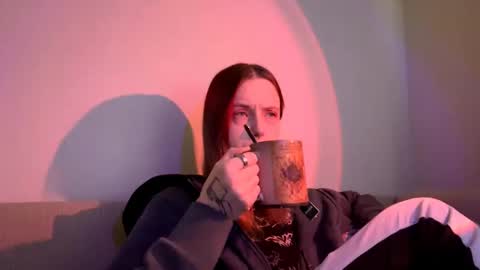 Luna online show from November 21, 9:08 am