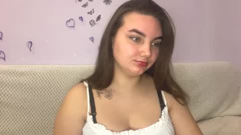Snapshot of dreamyblushfairy chatting on March 11, 7:47 pm Mila online show from March 11, 7:47 pm