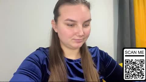 Snapshot of dreamyblushfairy chatting on September 28, 2:33 pm Mila online show from September 28, 2:33 pm