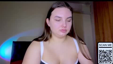 Mila online show from February 18, 3:30 pm