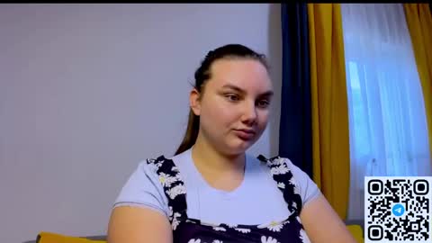 Mila online show from May 31, 4:47 pm