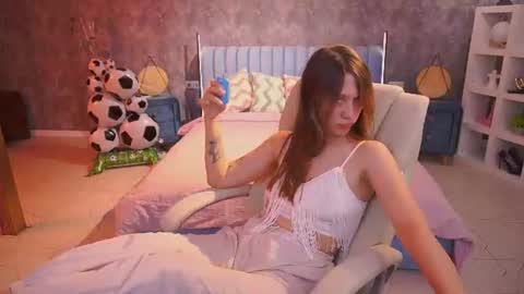 Lina online show from July 16, 7:09 pm