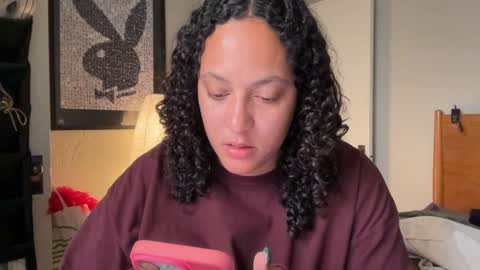 Snapshot of dreamyriri chatting on December 31, 10:34 pm RIRI OR DREAMY online show from December 31, 10:34 pm