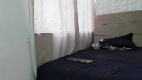 Snapshot of drekev_ chatting on December 30, 5:02 pm Kevin online show from December 30, 5:02 pm