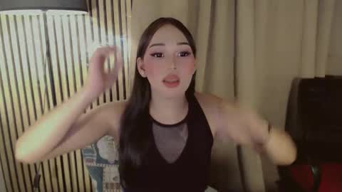 Dreyana online show from November 25, 5:57 pm