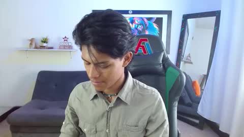 Snapshot of dreyk20 chatting on November 12, 1:44 pm Dreyk online show from November 12, 1:44 pm