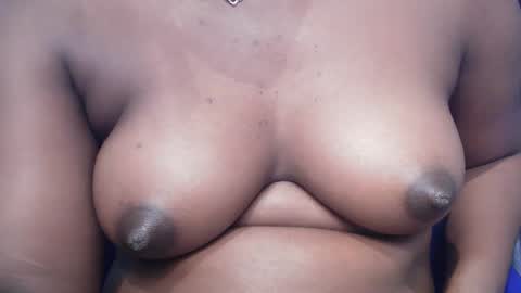 Ebonypussy1 online show from November 11, 3:50 am