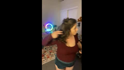 Drippy kitty  online show from March 6, 8:11 am