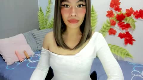 miss. Erika online show from November 28, 10:29 am