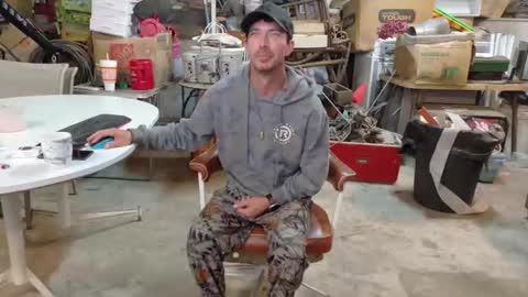 Inexperienced catfish online show from May 7, 11:48 am