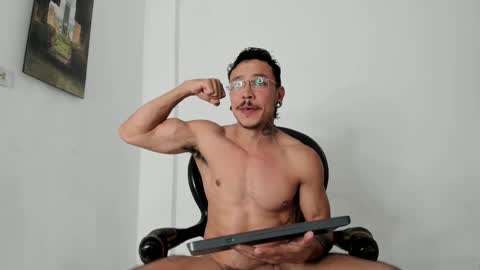 Snapshot of drizsx chatting on February 14, 7:02 pm drizsx online show from February 14, 7:02 pm