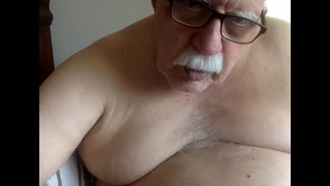 drnick069 online show from May 1, 4:11 pm