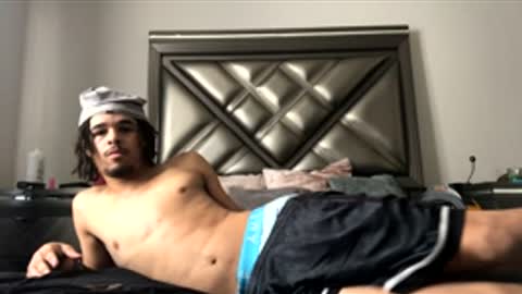 2xTheTrouble online show from December 3, 5:33 pm