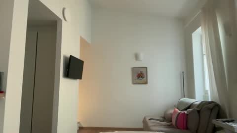 Dr. Resa online show from March 10, 6:07 am