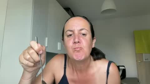 Dr. Resa online show from July 6, 8:33 am