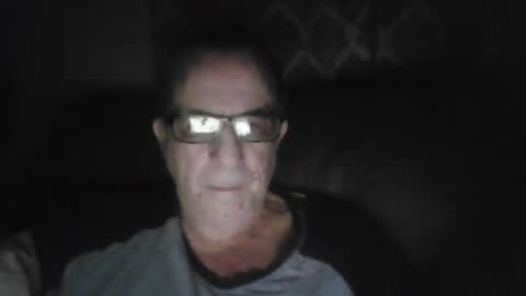 Snapshot of drthick1224 chatting on October 20, 7:20 am drthick1224 online show from October 20, 7:20 am