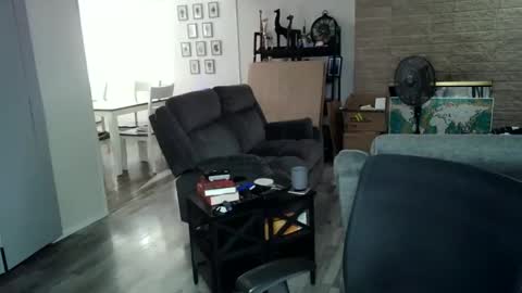 drthomaswayne online show from October 22, 4:40 pm