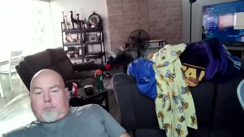 drthomaswayne online show from November 6, 5:36 pm