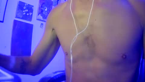 Snapshot of druedowm chatting on October 27, 8:29 am druedowm online show from October 27, 8:29 am