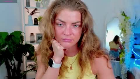 Snapshot of drunk_angel_ chatting on March 7, 5:26 am Donna online show from March 7, 5:26 am