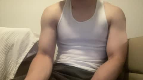 Snapshot of drveucrzy chatting on June 12, 2:10 am driveucrzy online show from June 12, 2:10 am